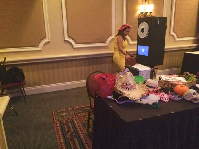 Gallery photo 14 of Spark of the Party Too