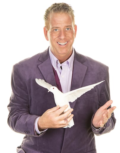 Gallery photo 5 of Christopher Starr of Starr Magic Shows