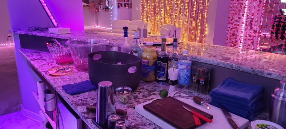 Gallery photo 37 of Stephen Gene Bartending