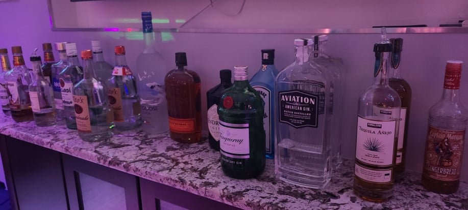 Gallery photo 41 of Stephen Gene Bartending