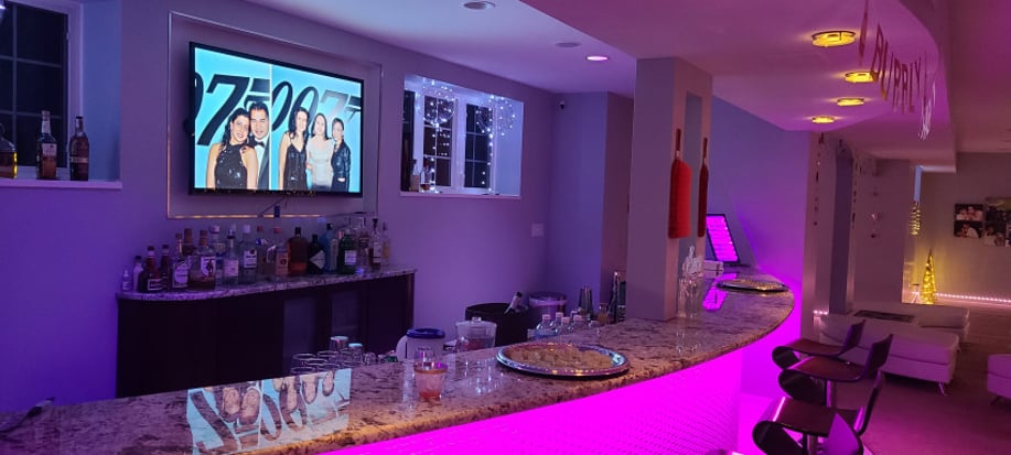 Gallery photo 43 of Stephen Gene Bartending
