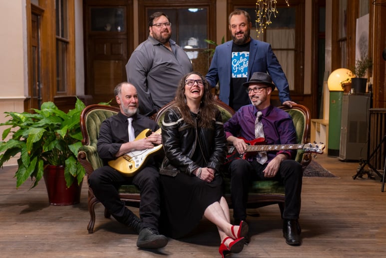 Gallery photo 4 of Cake Fight