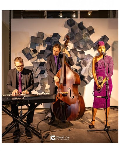 Gallery photo 4 of Sweet Something