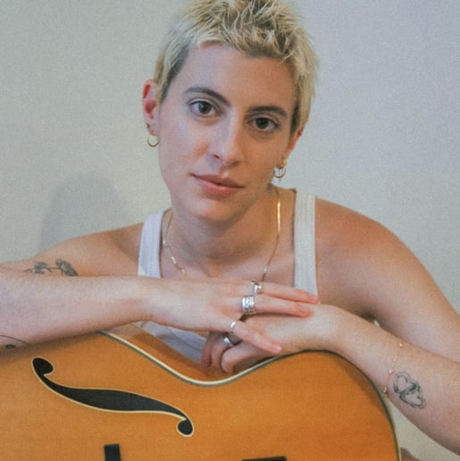 Gallery photo 1 of Sydney Fay