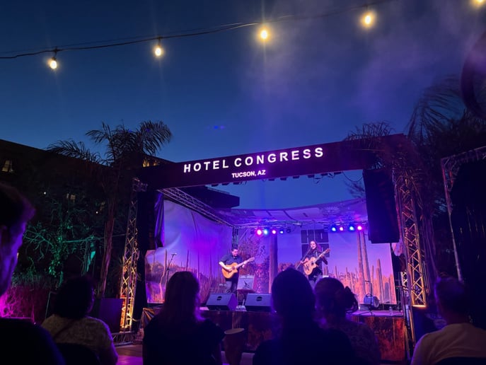 Gallery photo 3 of Tesoro