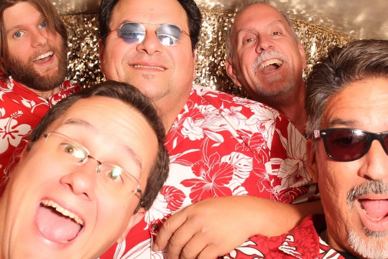 Gallery photo 2 of Woodie and the Longboards