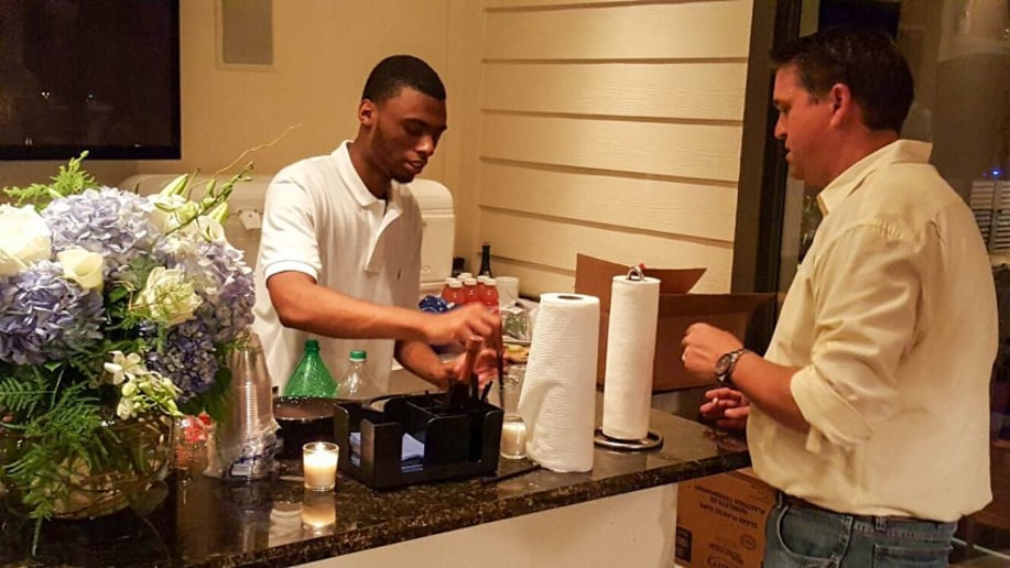 Gallery photo 3 of The Bar Guests