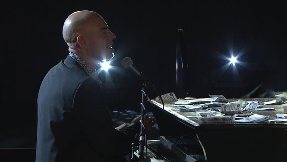 Gallery photo 21 of The Dueling Piano Show