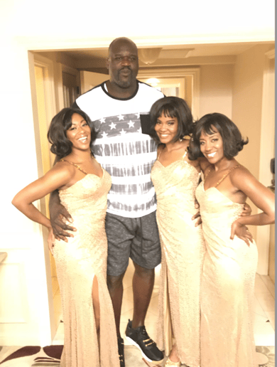 Gallery photo 4 of The Era Queens