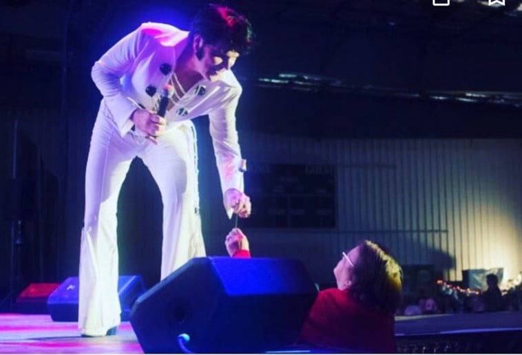 Gallery photo 4 of The Experience Elvis Tribute