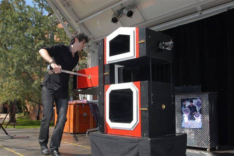 Gallery photo 27 of The Extreme Magic Of Eric Wilzig