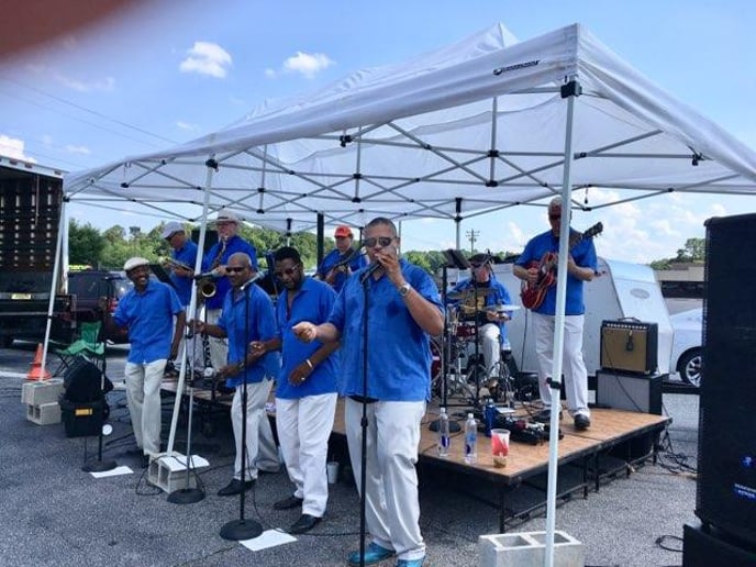 Gallery photo 24 of The Gold Standard Band