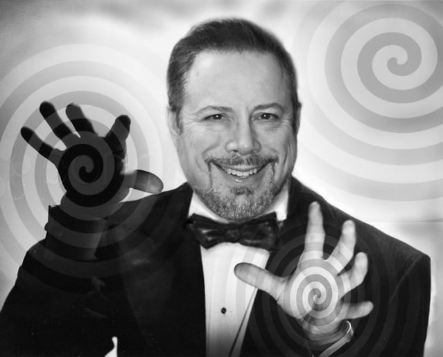 Gallery photo 6 of Hypno-Magician Jeffrey Powers