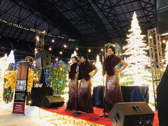 Gallery photo 9 of The Jewel Tones