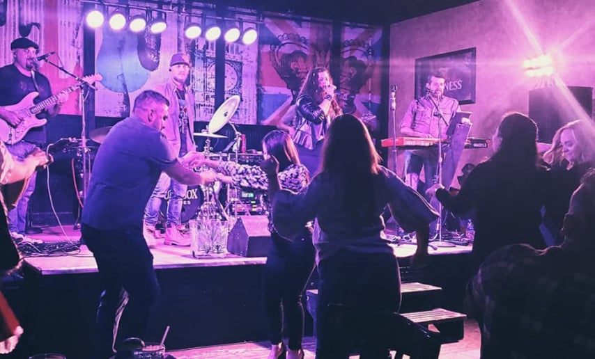 Gallery photo 29 of The Jukebox Heroes