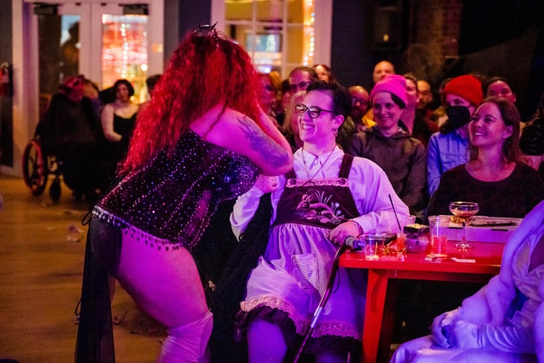 Gallery photo 3 of The Luscious Lil Lady