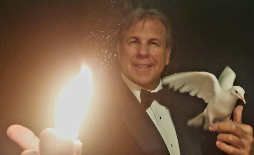 Gallery photo 1 of The Magic of Jimmy Fingers