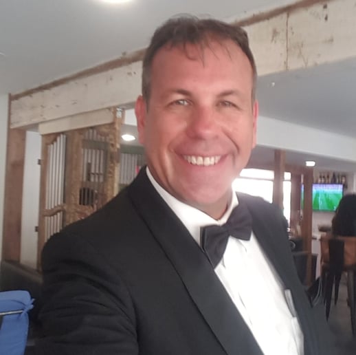 Gallery photo 15 of The Magic of Jimmy Fingers