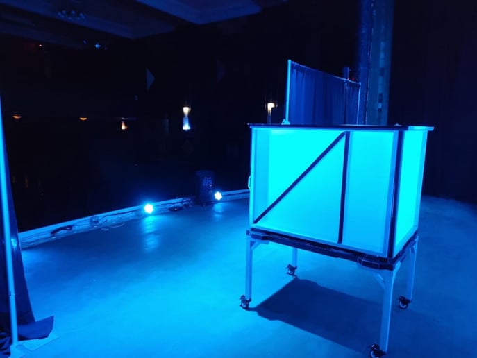 Gallery photo 4 of The Magic of Evan Dupree