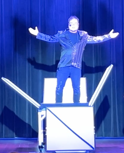 Gallery photo 8 of The Magic of Evan Dupree