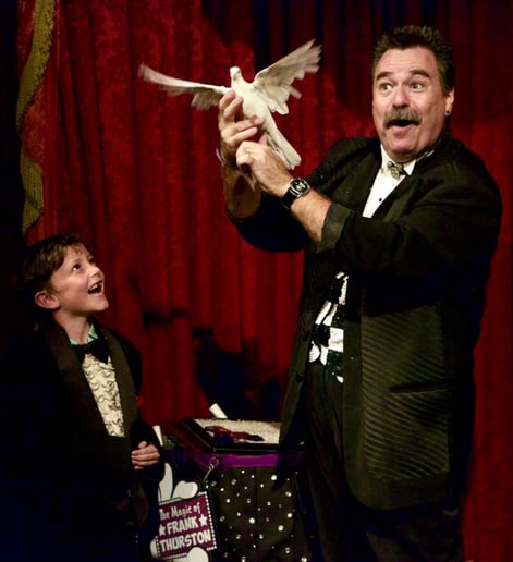 Gallery photo 3 of "The Magic of FRANK THURSTON"