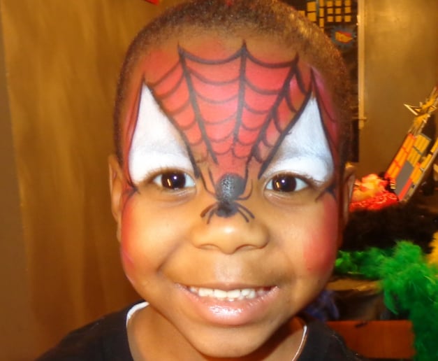 Gallery photo 7 of The Smiling Face Painter