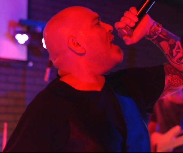 Gallery photo 2 of Away Team