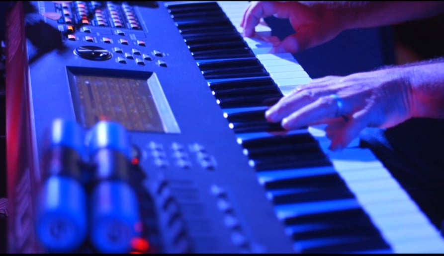 Gallery photo 5 of Away Team