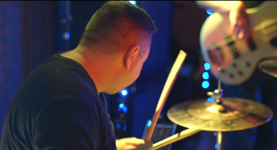 Gallery photo 10 of Away Team