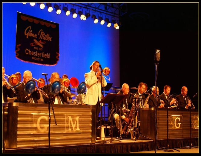 Gallery photo 3 of The Tom Daugherty Orchestra