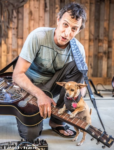 Gallery photo 4 of Erik Yates / Hot Buttered Rum / Gin & Boots