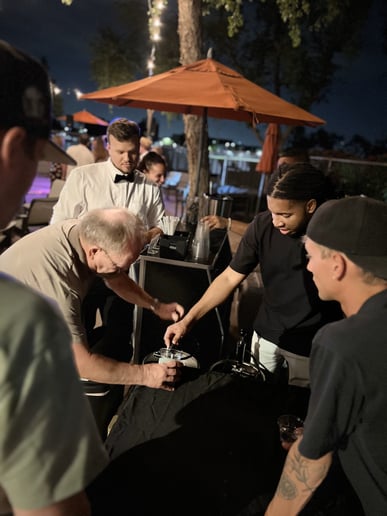 Gallery photo 3 of Thee House of Drinks