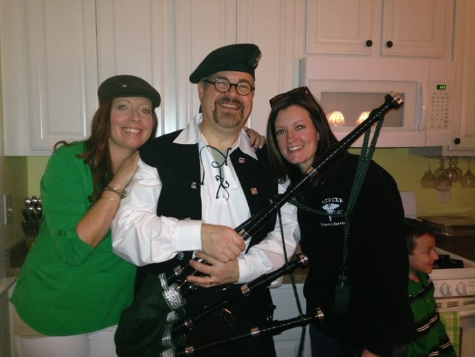 Gallery photo 5 of Thom Moore, The Happy Bagpiper