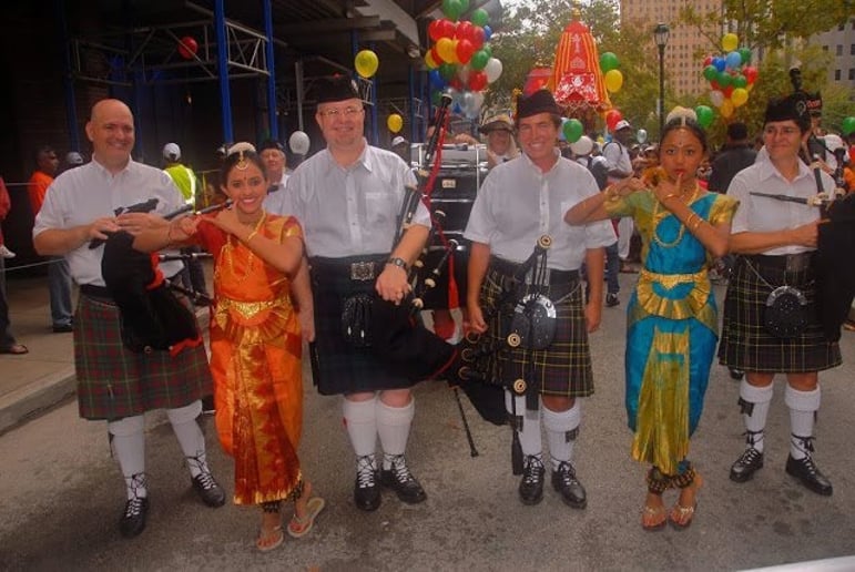 Gallery photo 17 of Thom Moore, The Happy Bagpiper