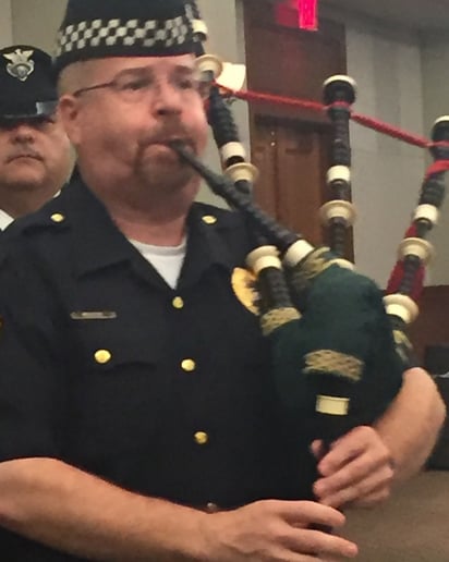 Gallery photo 18 of Thom Moore, The Happy Bagpiper