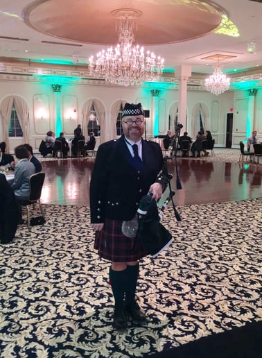 Gallery photo 38 of Thom Moore, The Happy Bagpiper