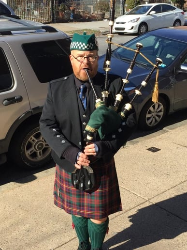 Gallery photo 32 of Thom Moore, The Happy Bagpiper