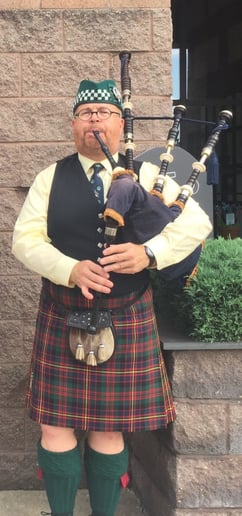 Gallery photo 46 of Thom Moore, The Happy Bagpiper