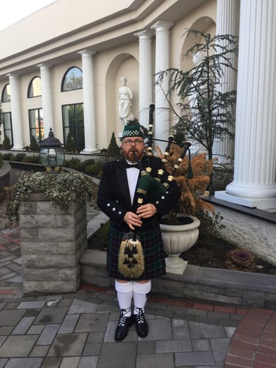 Gallery photo 57 of Thom Moore, The Happy Bagpiper