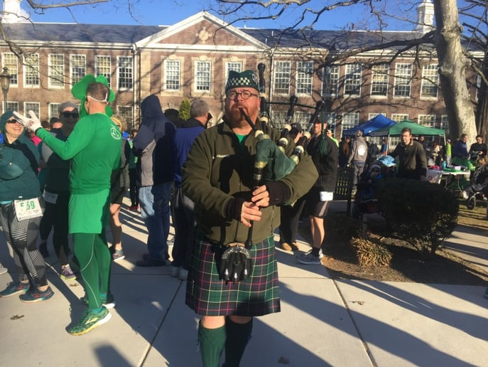 Gallery photo 58 of Thom Moore, The Happy Bagpiper