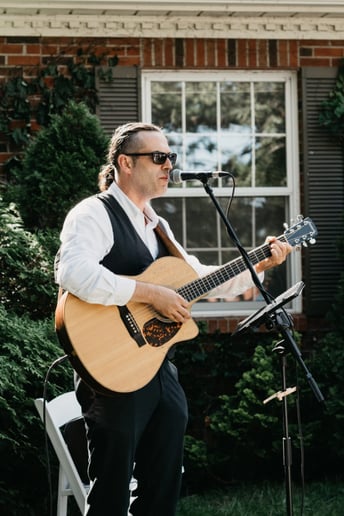 Gallery photo 1 of Tie The Knot Music