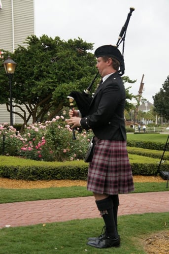 Gallery photo 4 of Lyric Todkill