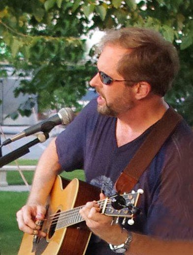 Gallery photo 1 of Tom Morgan Acoustic Blues