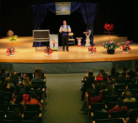 Gallery photo 7 of Tommy James Magic Shows
