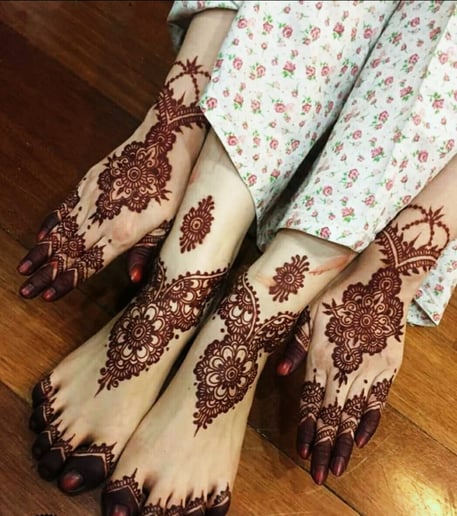 Gallery photo 3 of Touch of Henna by: Anam 