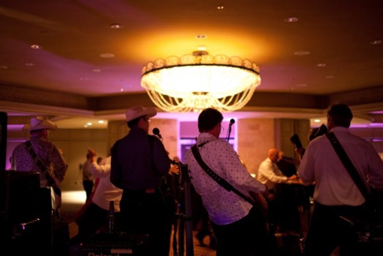 Gallery photo 4 of the StringBenders