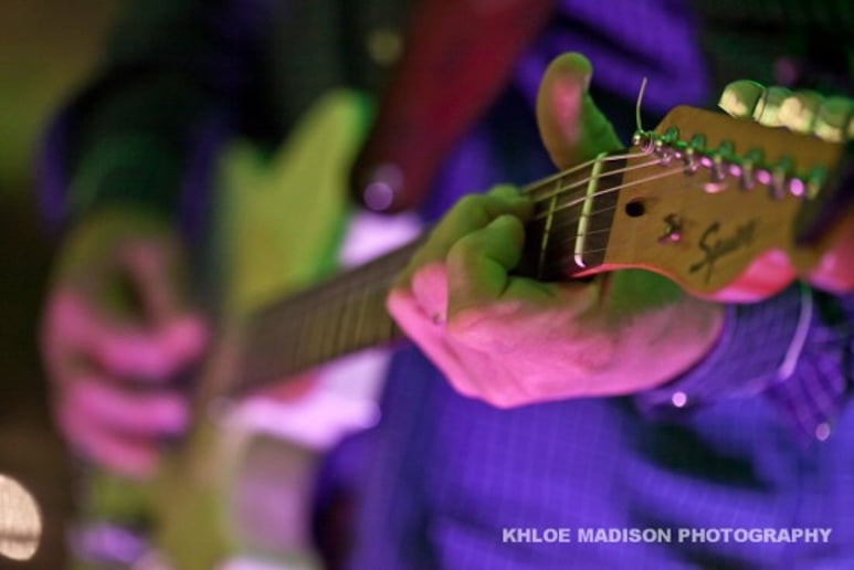 Gallery photo 2 of the StringBenders