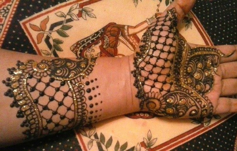 Gallery photo 1 of Trasori Mehndi