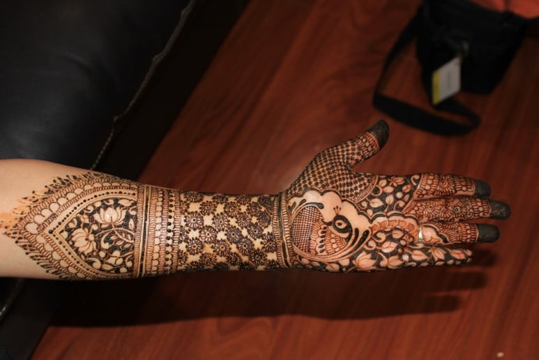 Gallery photo 4 of Trendy Henna