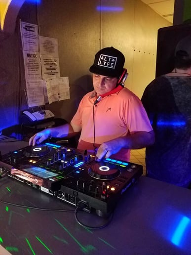 Gallery photo 6 of Triple8Dj